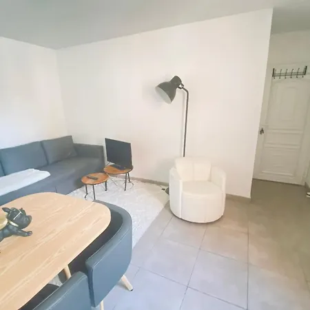 Bright 2-bedroom 툴루즈